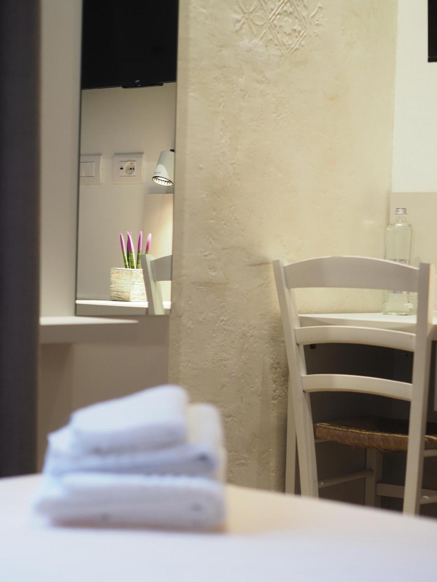 Bed and Breakfast Relais Dogana Moniga del Garda Camera foto